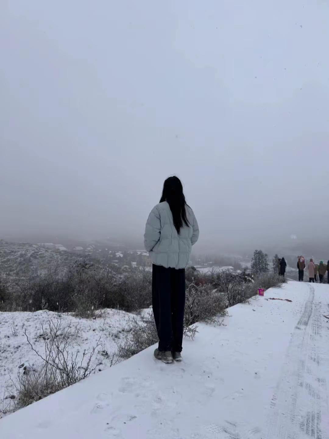 本以为走进了哥哥的心房，没想到误闯了哥哥的鱼塘，本以为哥哥就一个鱼塘，没想到哥哥