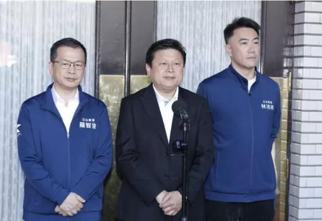 宪诉法修正遭判“违宪”国民党团提案谴责五大法官：判决无效针对台“宪法法庭