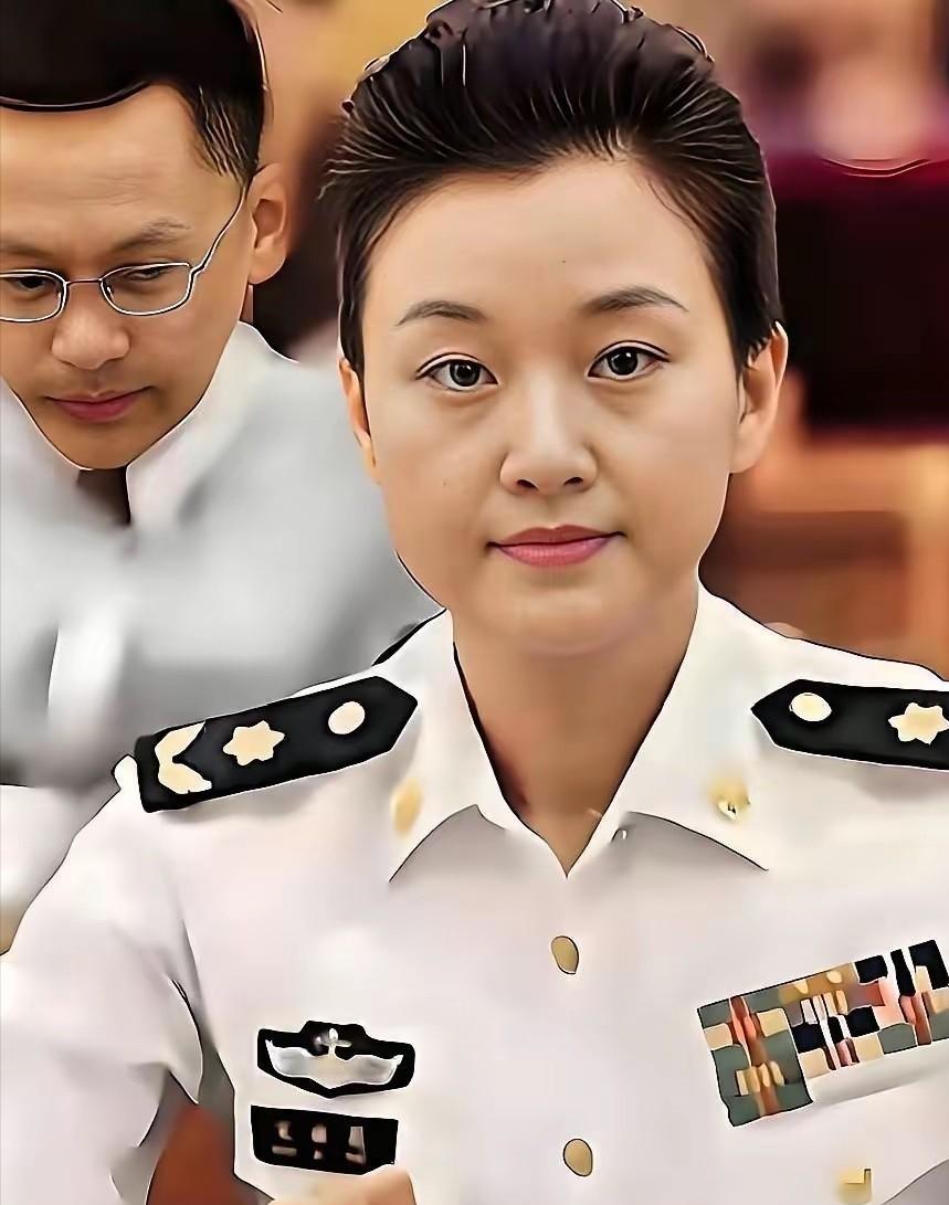 被叫十几年“文职少将”，宋祖英到底算不算将军2008年4月，海政文工团内部