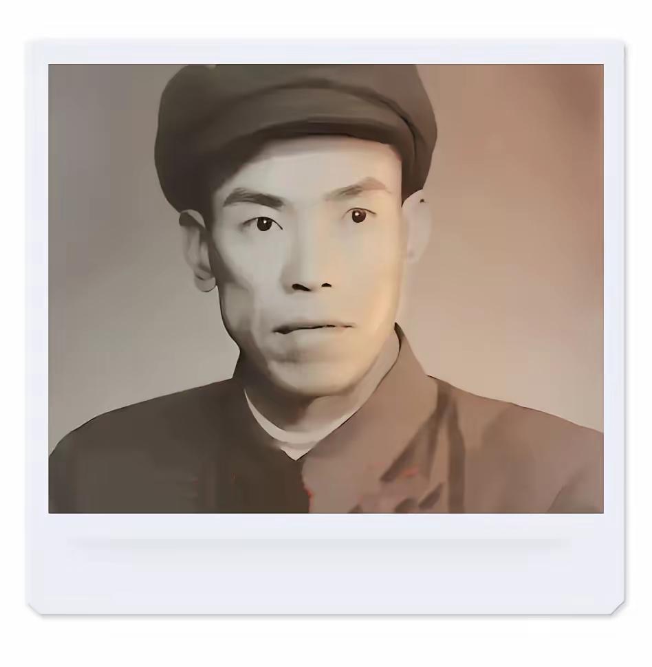 1939年，梁兴初被政委下令逮捕，还遭到了酷刑折磨，罗荣桓怒道：“梁兴初能有什么