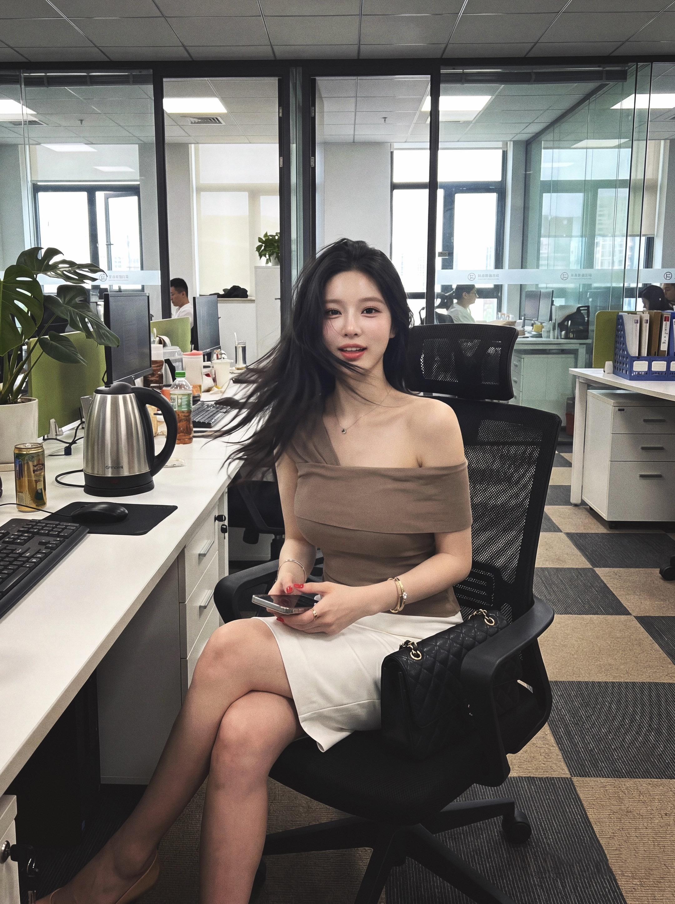 幸福经常二倍速，痛苦总是慢镜头。