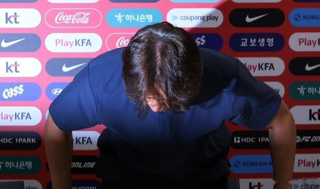 韩国政府将对世界杯出局追责洪明甫递交辞呈下课！两度带队踢世界杯6战仅1胜，连续小