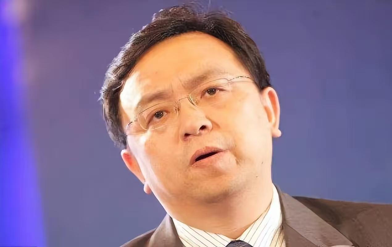 比亚迪汽车销量是越卖越高，但股价却越来越低，董事长王传福表态：“比亚迪是我的全部