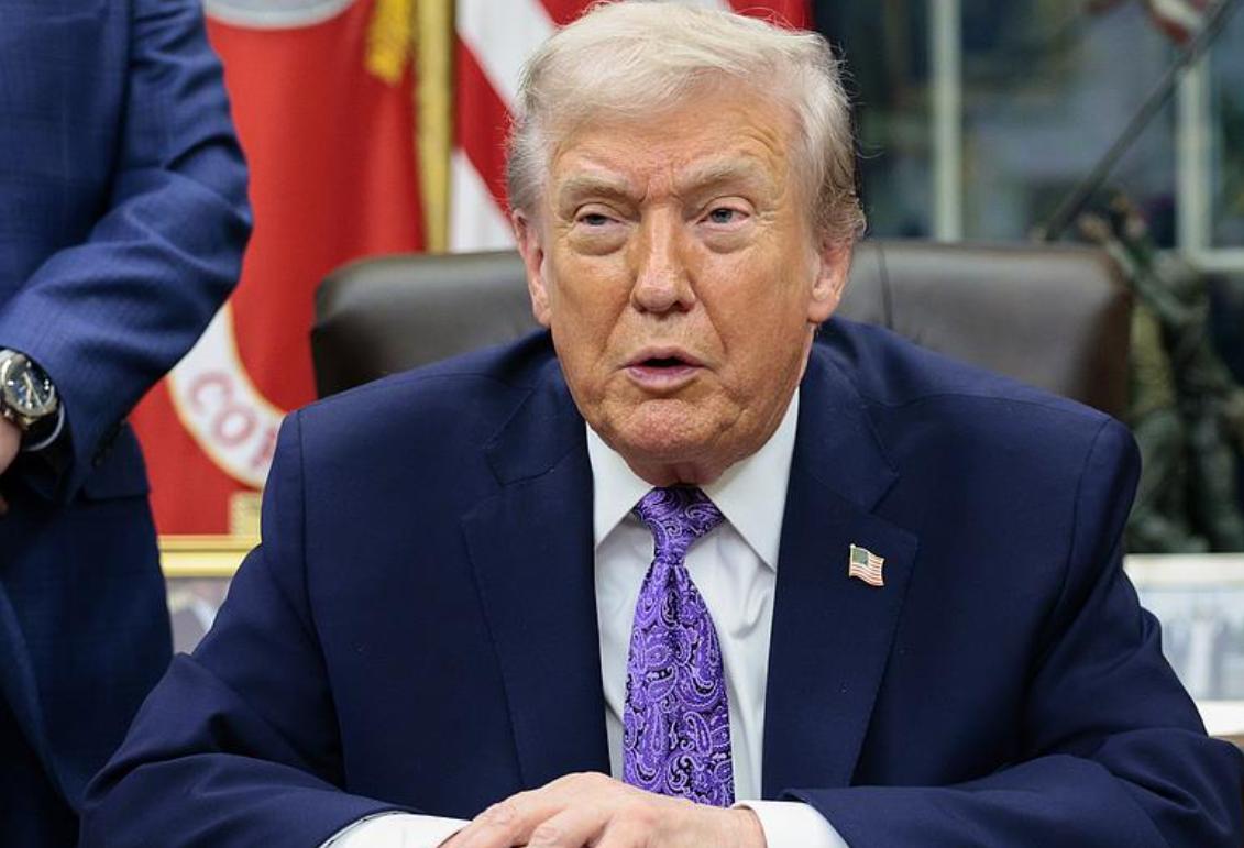 特朗普再次调停泰柬“成功”，想在这里刷KPI？这次恐怕也撑不了多久据央视报道