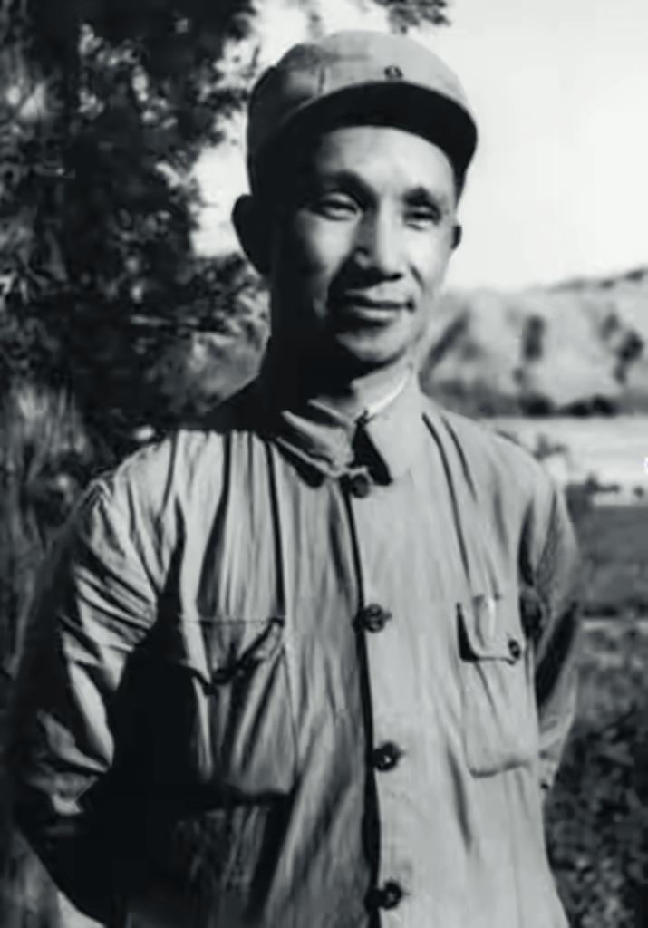 1948年，粟裕汇报工作，岂料毛主席愠怒道：你知道自己在说什么！1948