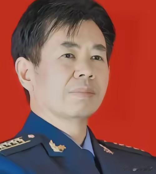 戴旭：“中国总是对全球的善意过盛、而武力又稍显不足，这种不平衡，恰恰是最致命的。