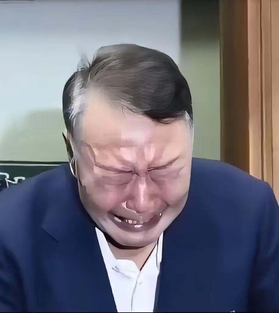 假如让现在的尹锡悦“回炉”当总统，他还会像以前一样吗？据说尹锡悦在法庭受审时