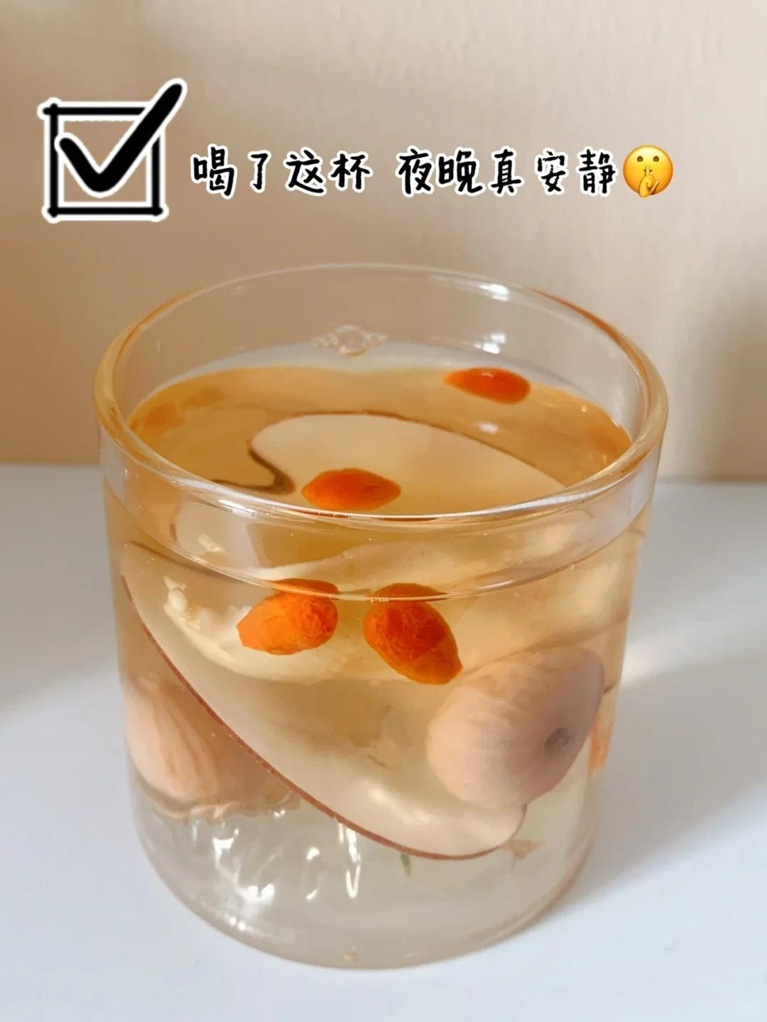 每天睡前逼着老公喝一杯，一个月后睡觉终于不打呼噜了我老公年轻的时候晚上睡觉特别