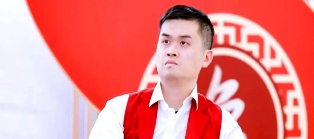 好家伙，象棋圈这回是真炸了。你敢信吗？“外星人”王天一，那个在棋盘上神一样的