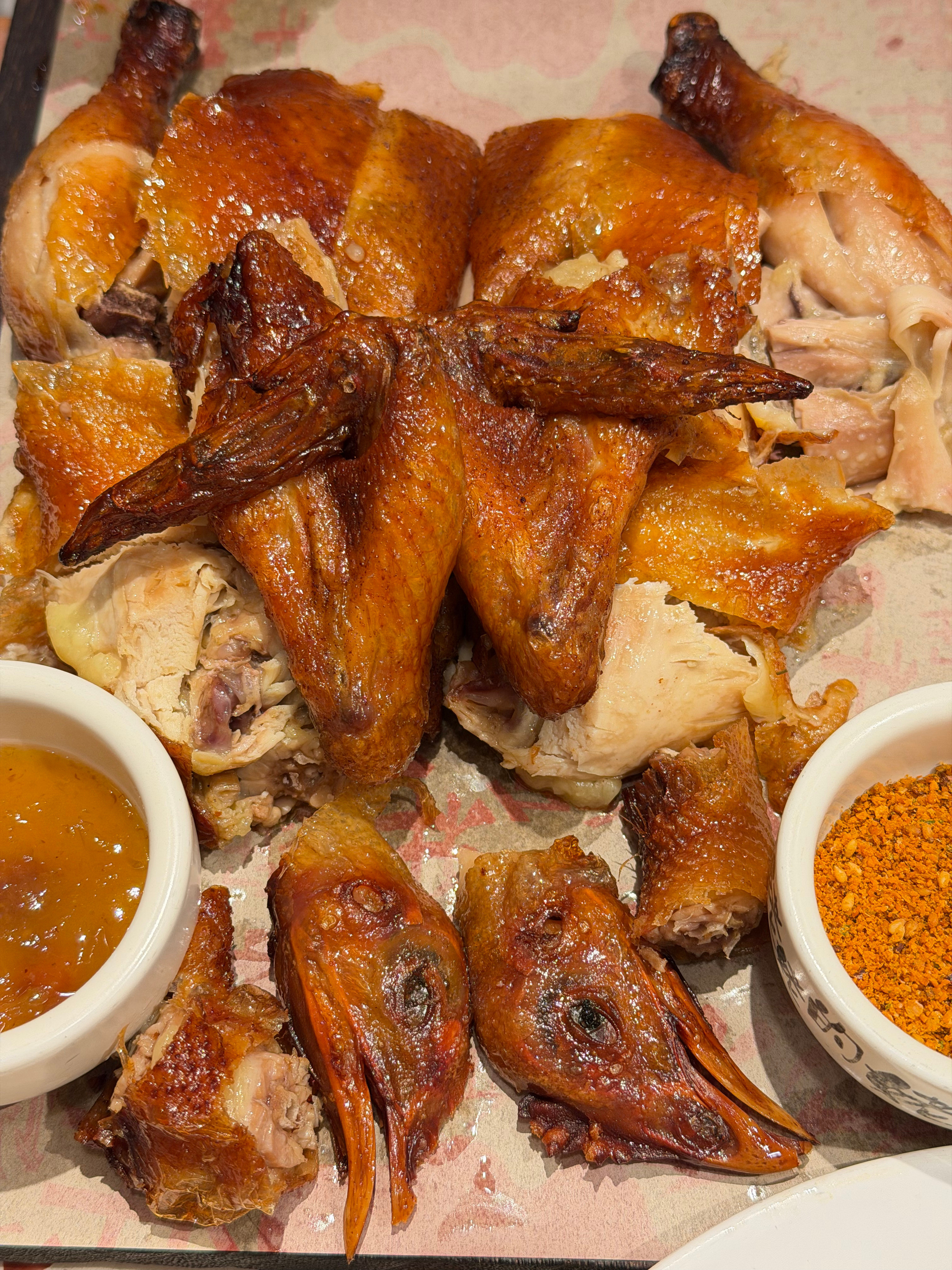 冬天怎么能不来吃一顿春饼～简直太香香了烤鸡配春饼，再来一碗酸辣汤开开胃✌🏻北