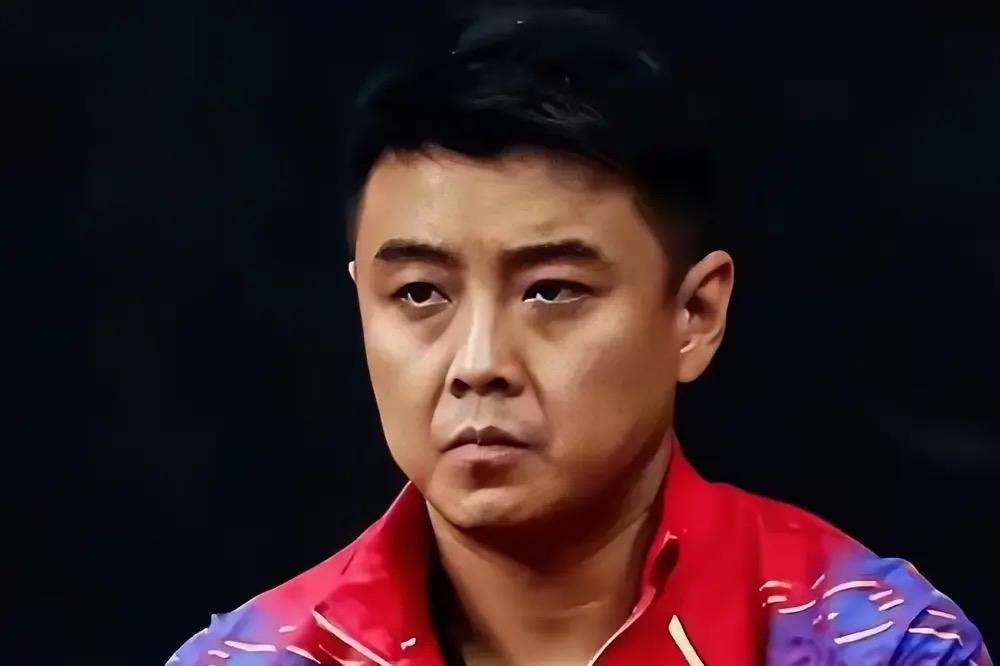 现在有道选择题摆在主教练王皓面前：国乒男队第三人是选择温瑞博，还是继续任用梁靖崑