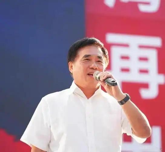 9月29日，国民党主席候选人郝龙斌，一口气许下了三大承诺：一、讨回被民进党没收的