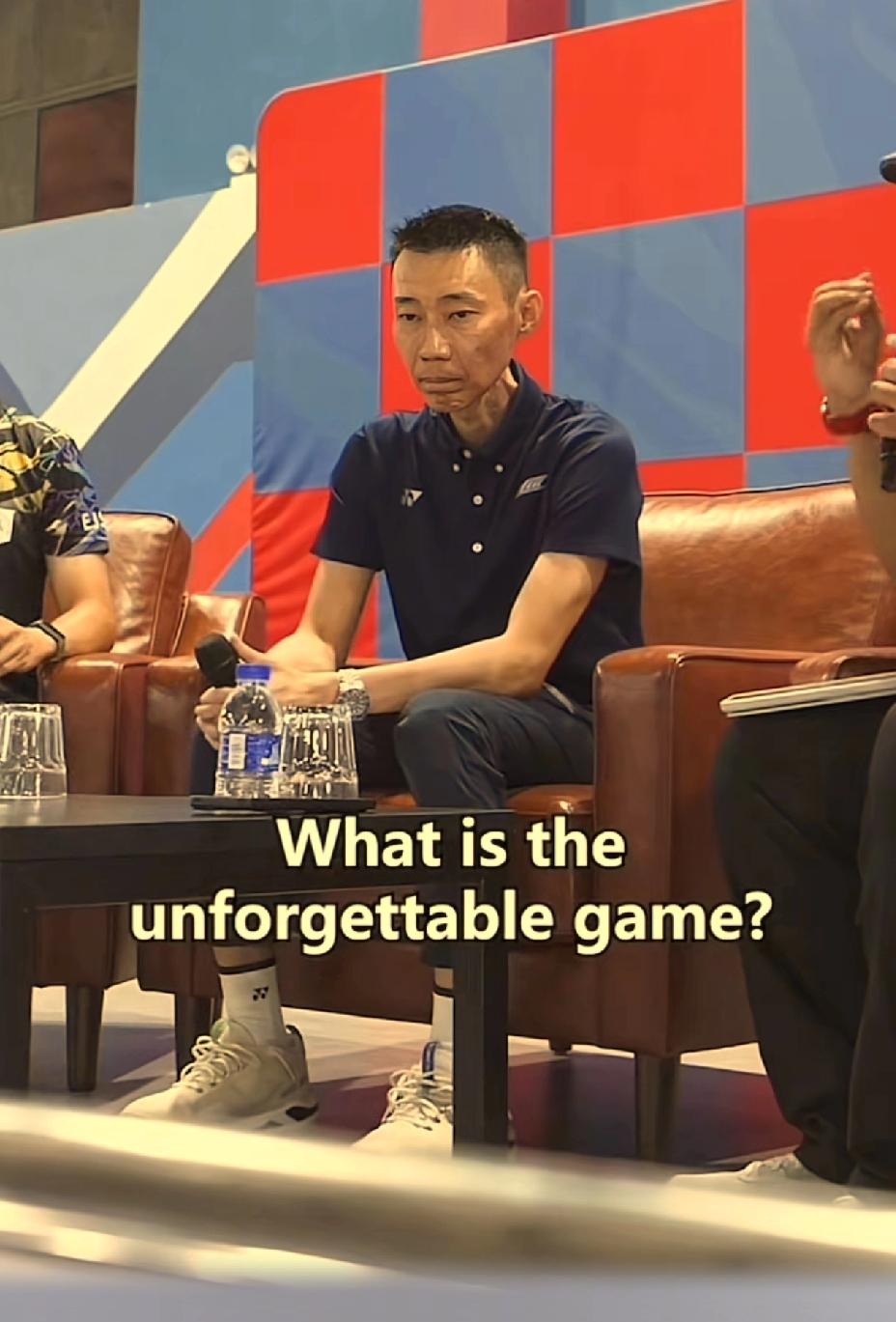 李宗伟几年不见怎么都成这样了,这个样子像是老了几十岁“千年老二”李宗伟作