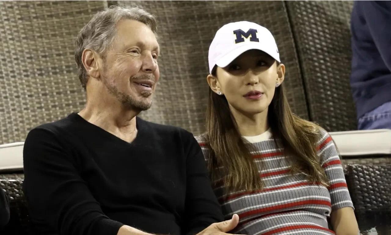 突然发现全球首富埃里森的妻子来自东北的朱可文，和邓文迪一样，是一个狠人。她