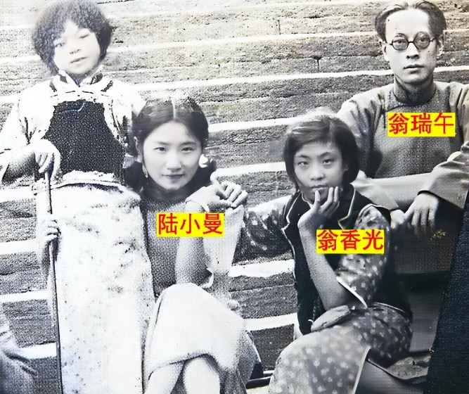 1928年，徐志摩母亲推门而入，见到不堪入目的画面：徐志摩、陆小曼、翁瑞午3人同