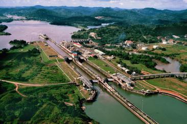 中方暴击巴拿马后，长和集团终于明白，没大国崛起哪来商人尊严2026年可谓是一个