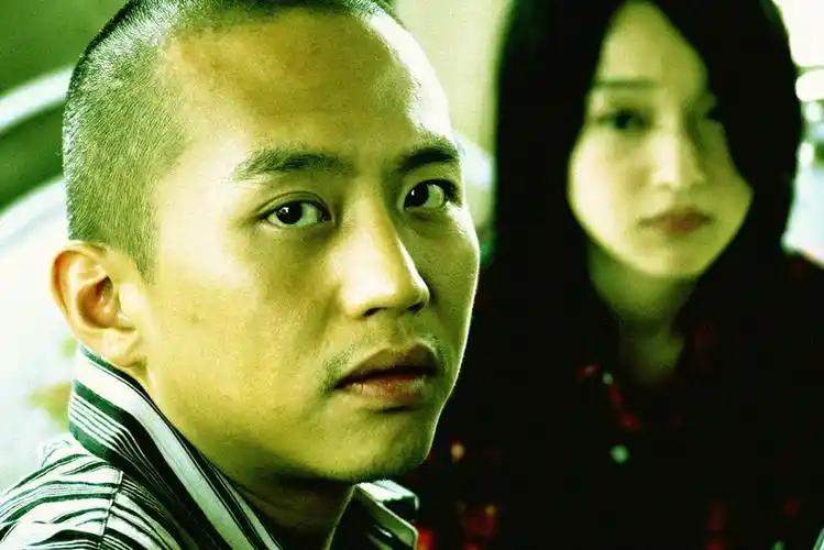 没有周迅，就没有今天的我！邓超18年后，当着几十名学员，隔屏感谢周迅。