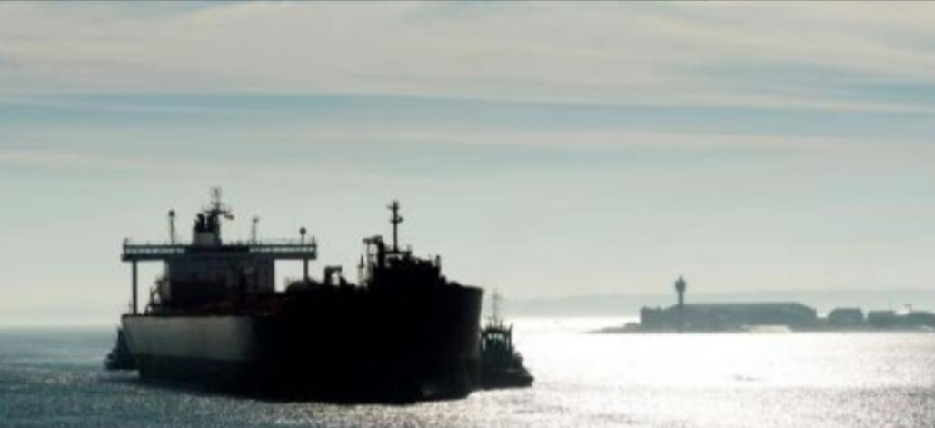 340万桶俄油堵在中国近海，中国为啥不接？黄海海域五艘满载俄罗斯乌拉尔原油的油