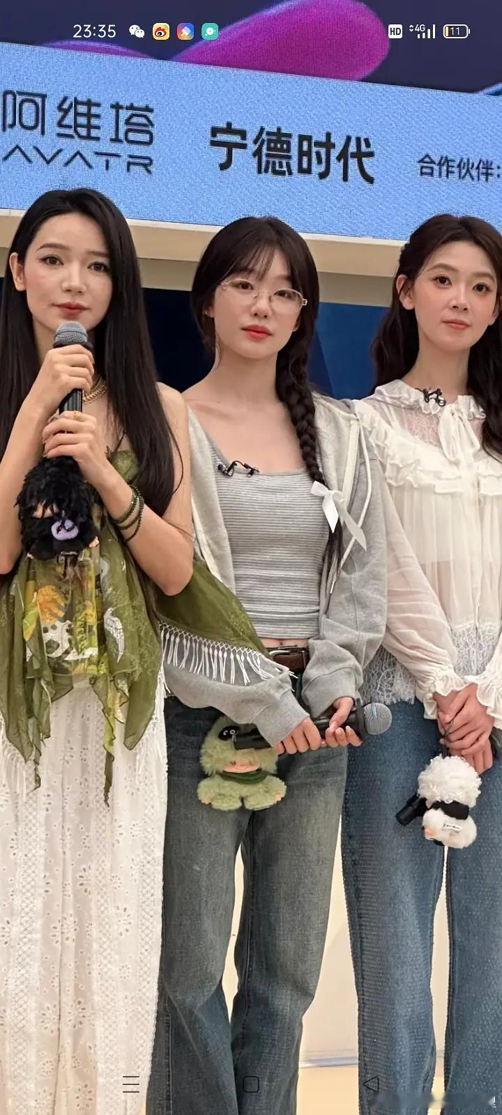 网友热议：32岁的徐梦洁和代斯、陈瑶比，为什么真的扛老？浪姐女性群像