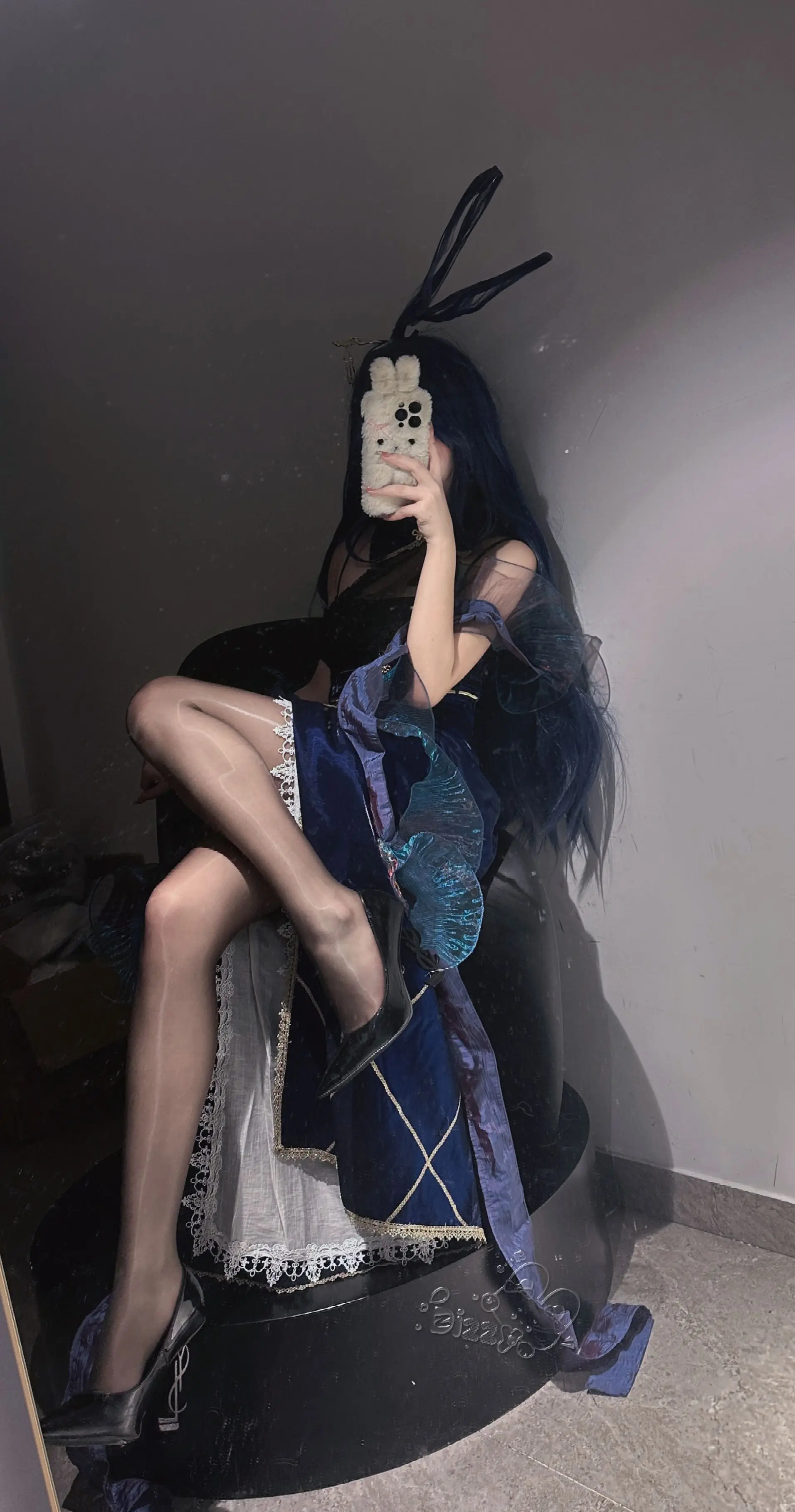 今天是疯狂星期四，能不能。