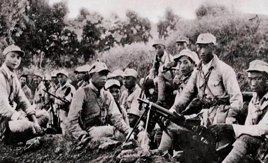 1948年7月15日，襄樊战役迎来最终决胜环节。休整完毕的中原野战军各部完成