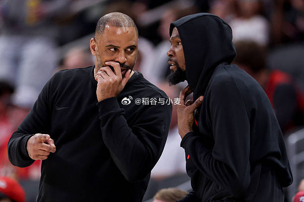 杜兰特最近3场比赛的出场时间分别是37分01秒，41分21秒和39分27秒，在这