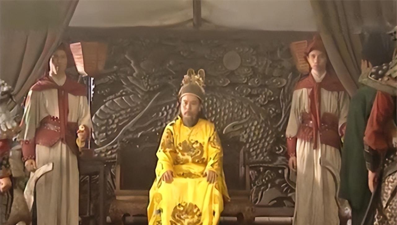 公元1673年，七十岁的平南王尚可喜上书，请求回辽东养老。凛冬将尽的北京