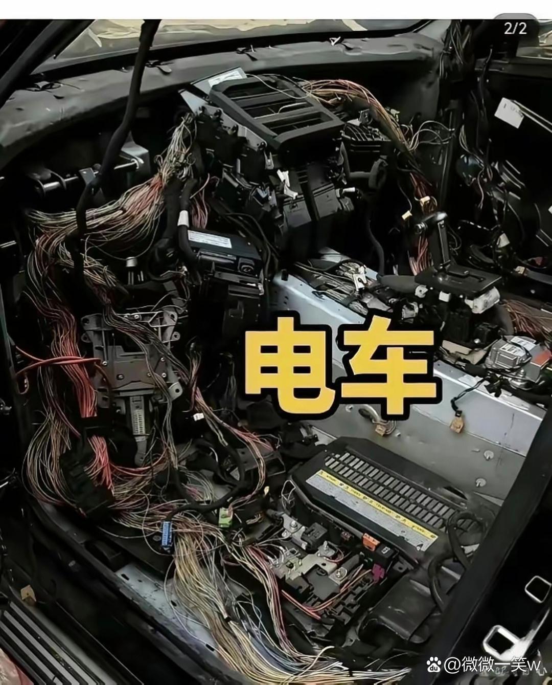 这就是电动车和燃油车的差别
