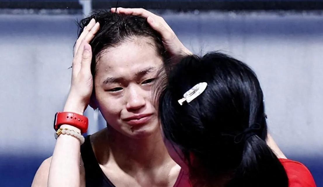 全红婵世界杯再次失金！14岁的全红婵以"断层"优势夺冠成名，却在发育期面临挑战