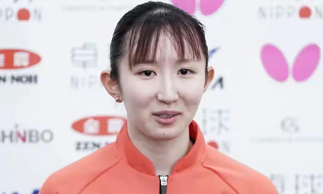 评价石洵瑶虽然我赢了她，但说实话那场比赛我俩的机会是均等的，她前三局打的非常好
