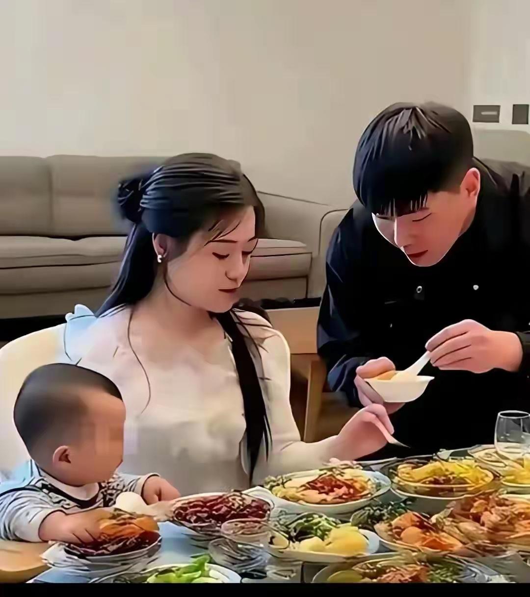 朱之文的大公子，二婚，只要有钱，一样很吃香！