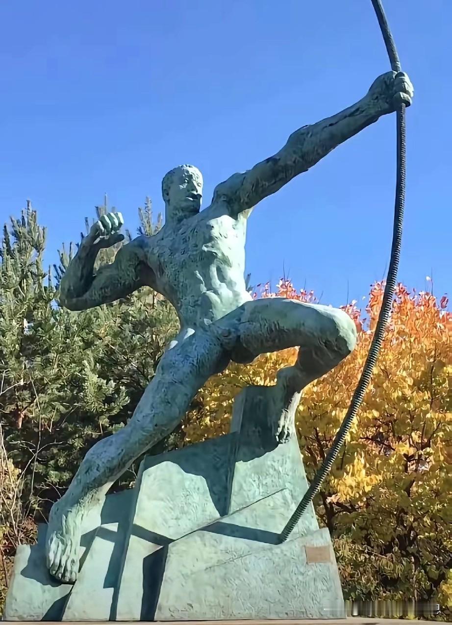 清华美院的雕塑项目可以说是全免费的落地，但是却有很多人有疑问。1.这