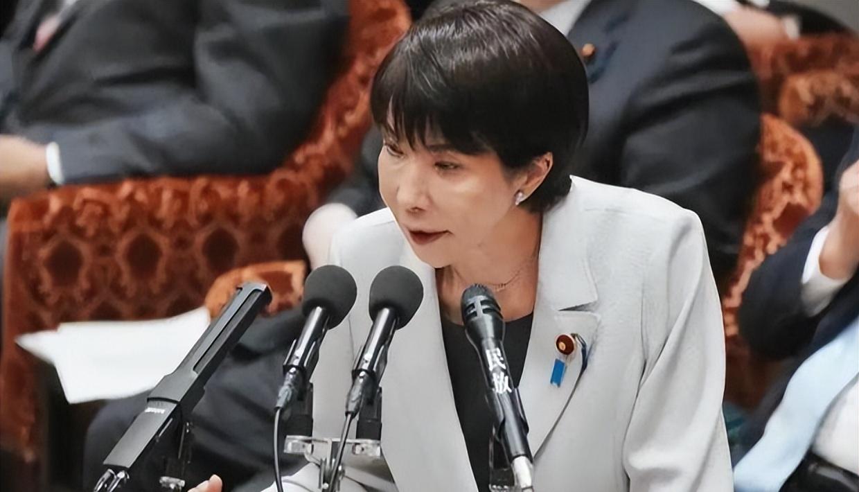 高市早苗对华三连击遭反噬，日本赌上国运却只剩美国空撑场！