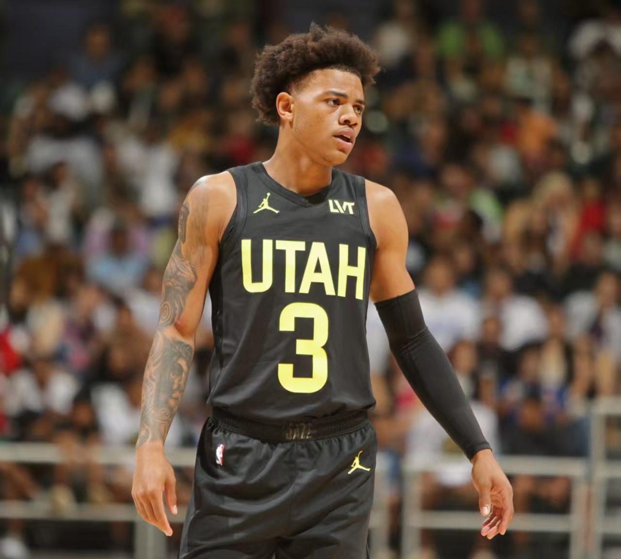 6投0中8失误，乔治恐怕梦里都是阿门。火箭129-101大胜爵士，迎来一波3连