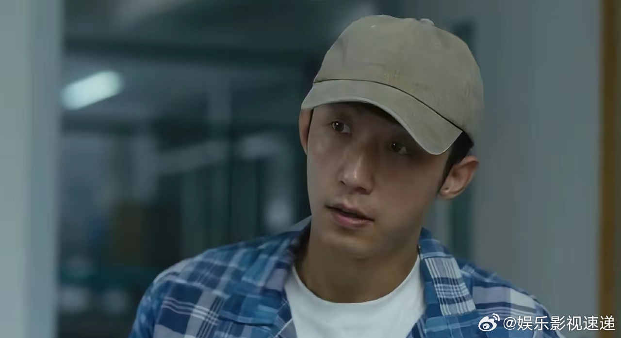 最近我一直在追《岁月有情时》，我特别好奇张小满从日本回来，有没有带回自己挣的钱。