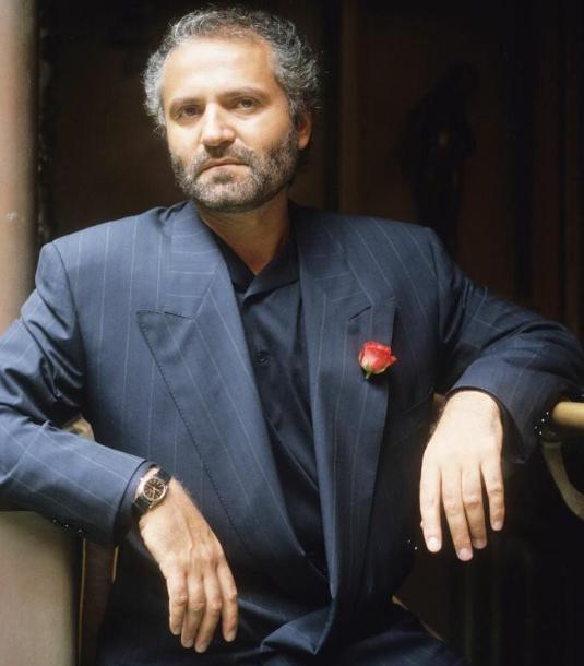 网上有段话真是绝了：“人咽下最后一口气，就不再是谁的亲爹亲妈，而是一具连碰一下都