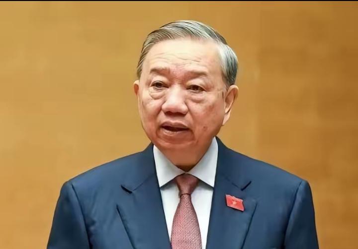 变脸比翻书还快！谁能想到，这边刚在北京拍着胸脯保证“咱们的关系是头等优先”，转