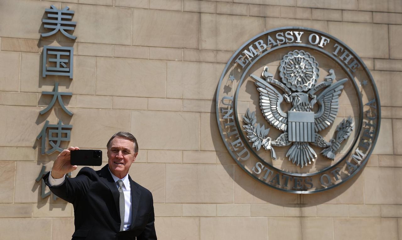 美国新任驻华大使庞德伟（DavidPerdue）于周四（5月15日）抵达北京。
