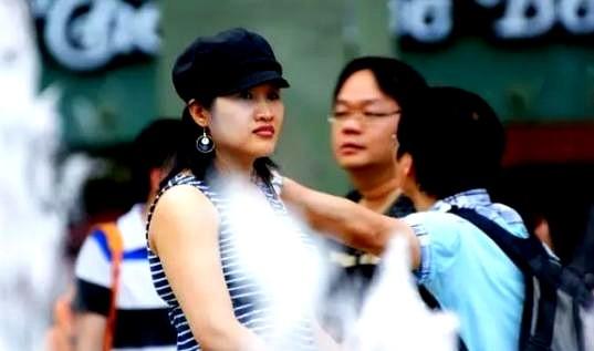 一位新加坡华人终于说了实话，他表示，在新加坡的华人，根本不在乎中国到底好不好。