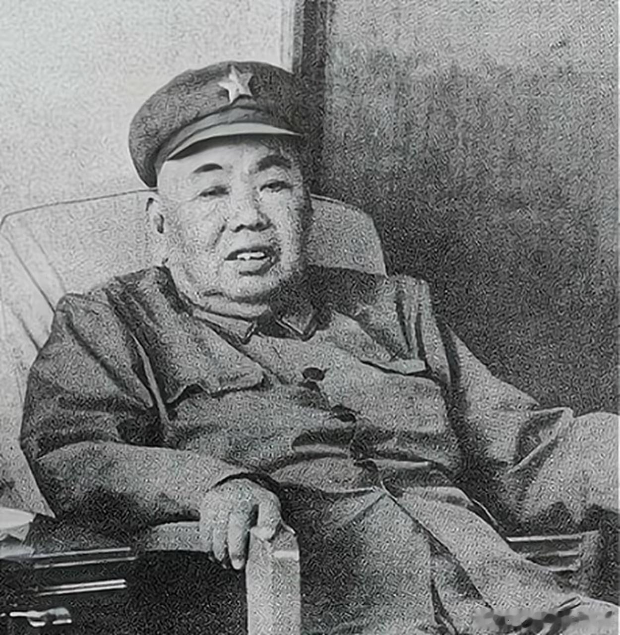 1969年，许世友利用进京参会机会，将其认错信转交毛主席并主动说“别人不要我要”