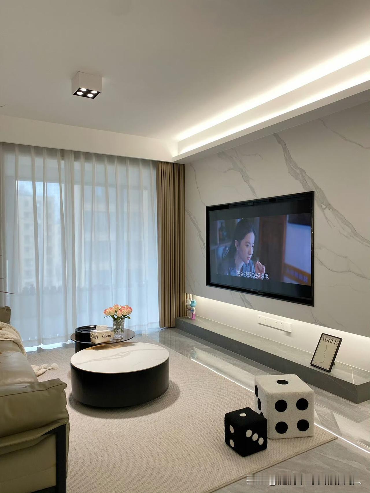 这样做值得吗?我有个同事,花220万买了套十分满意的房子,之后便成天向周围认识