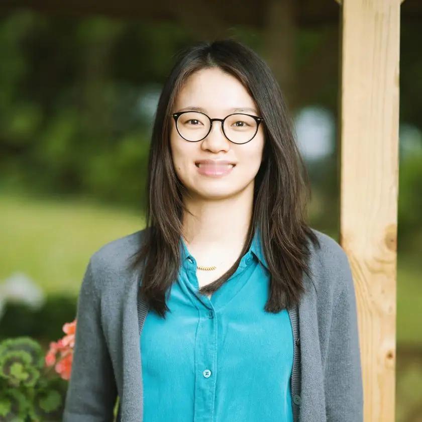 为什么在数学研究方面获得突出的成绩都是在国外任职的华裔女性年轻数学家？而国内数学