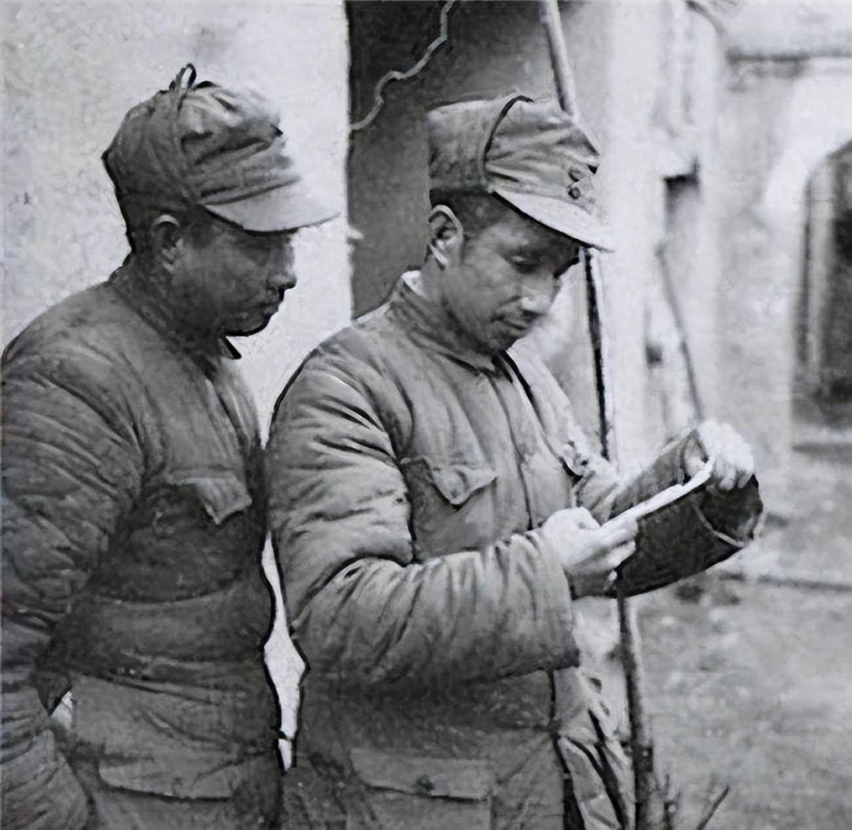 1945年天目山，顾祝同集结14个师围剿粟裕，没想到被一路撤退骗进埋伏圈，反被打