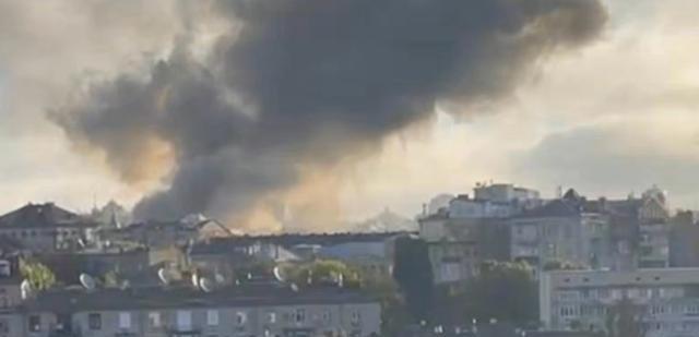 很多人好奇，俄罗斯天天空袭乌克兰，但是为什么乌克兰依旧是一副“不痛不痒”的样？关