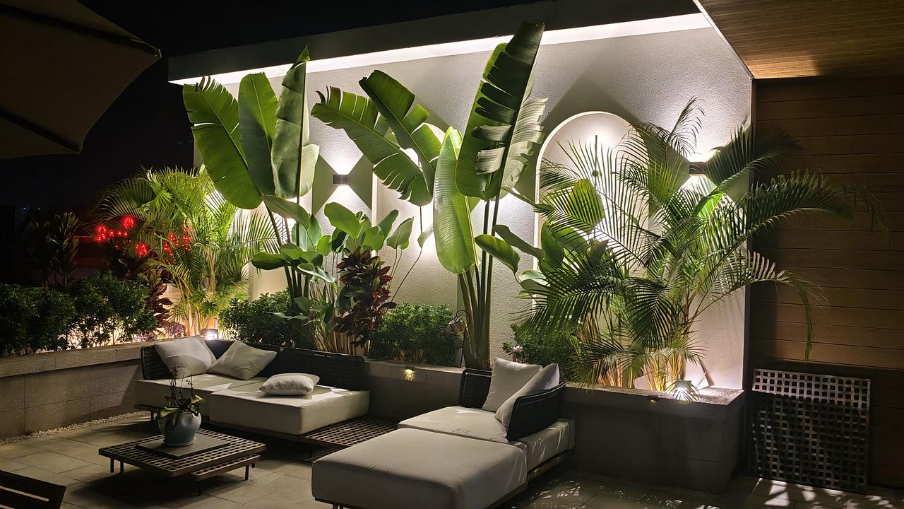 关于网络上说的“借运”“影响运”的悖论下午和一个老师解释了借运的问题：运气能不