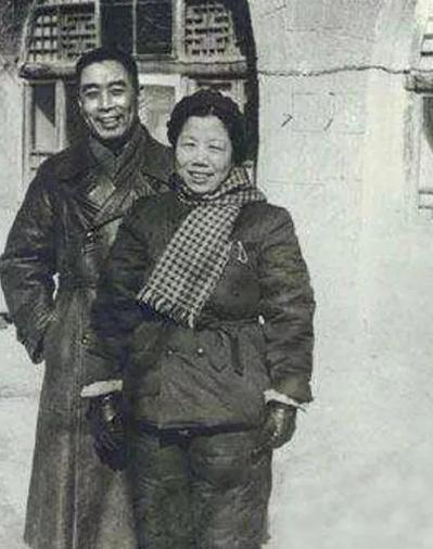 1955年，周总理与初恋情人见面归来，邓颖超追问：“有照片吗？我很想看看她长什么