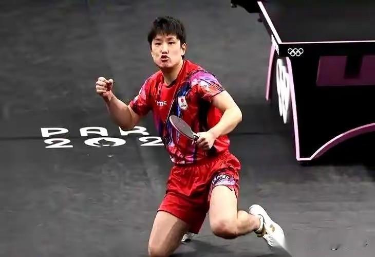 张本智和和松岛辉空这2个人，还是张本智和威胁更大。松岛辉空好比1把机关枪，“
