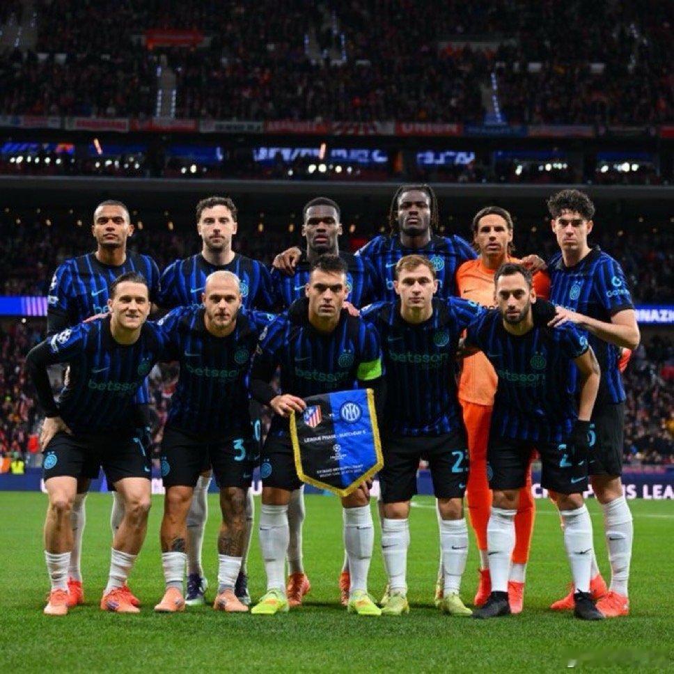 博尼和杰林斯基感觉状态不错但是却被早早换下苏西奇上来以后几次处理球感觉有点耽