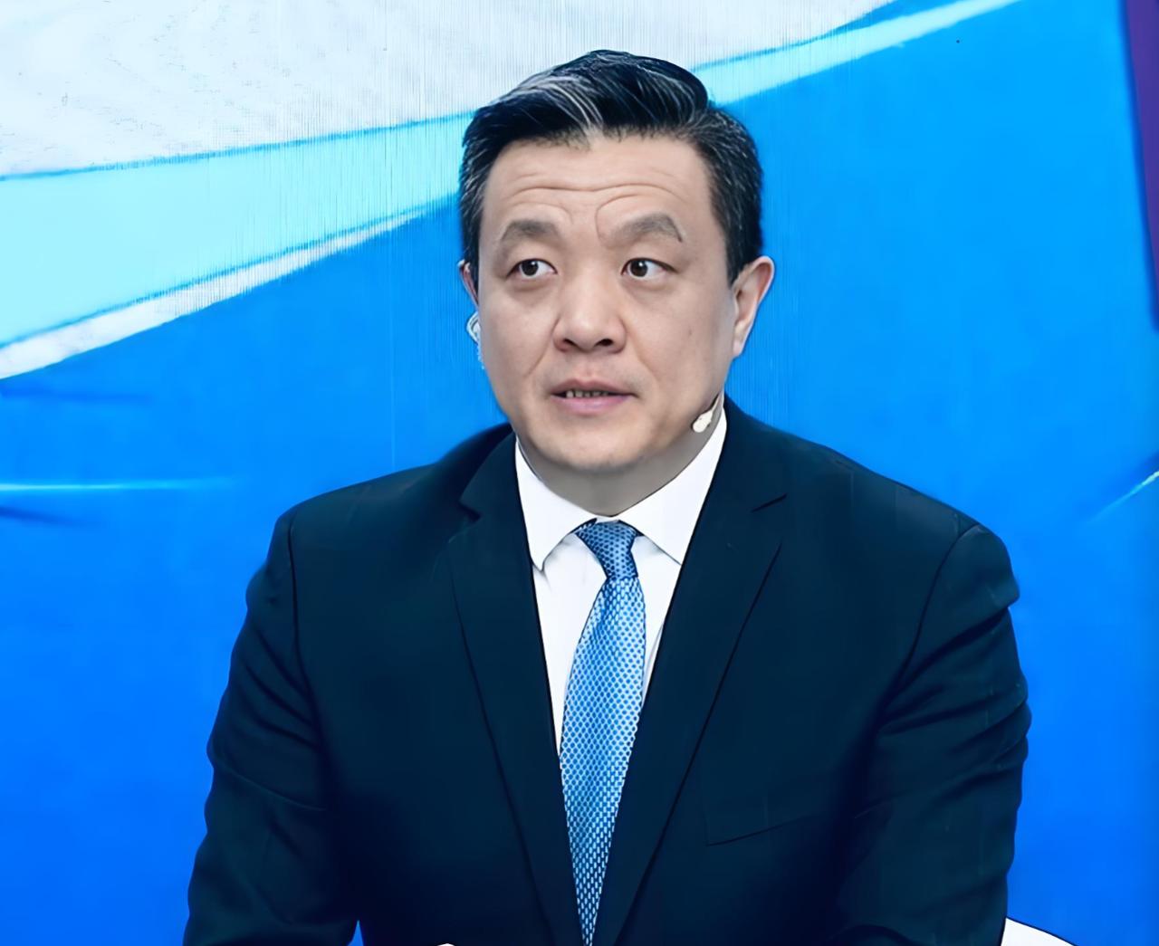 杨健：有裁判吹罚的把控，马刺和雷霆奔着抢七大战去的！本赛季NBA西部决赛的对决