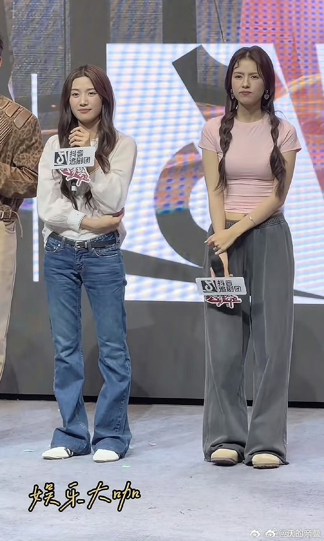 卢矮子不踩高跟怎么能看啊[捂脸哭]这鹤男也不算女明星里瘦的啊​​​
